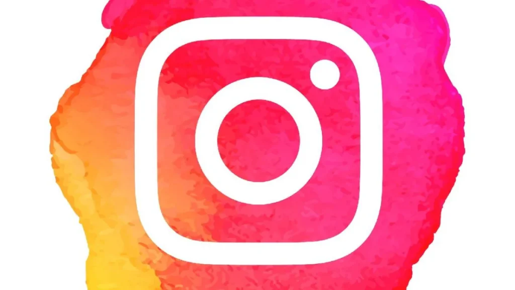 What Does "DM" Mean on Instagram? A Complete Guide